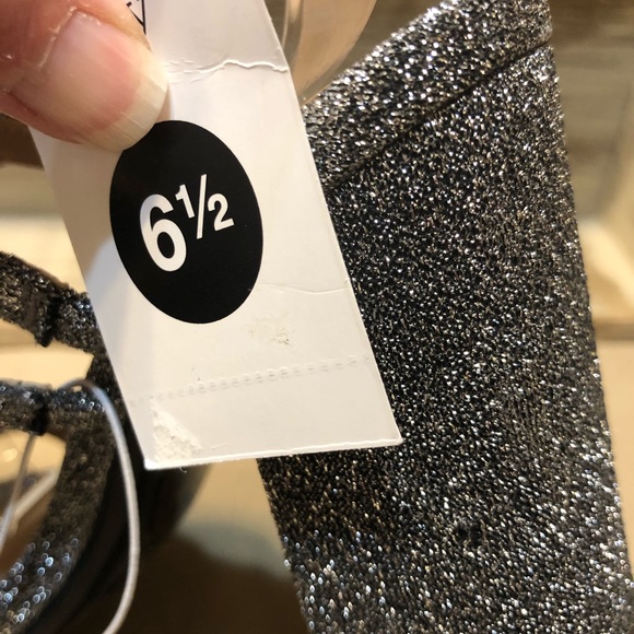 Final$ Glittery Women’s Estella Block Heels, NWT’s - Picture 5 of 6